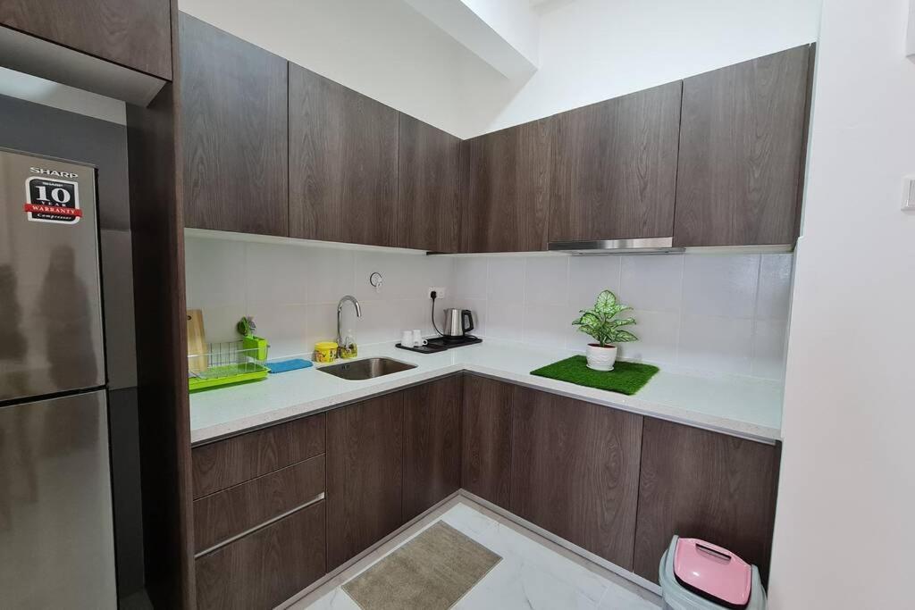 Mizrai Troika Homestay With Kota Bharu City View Екстериор снимка