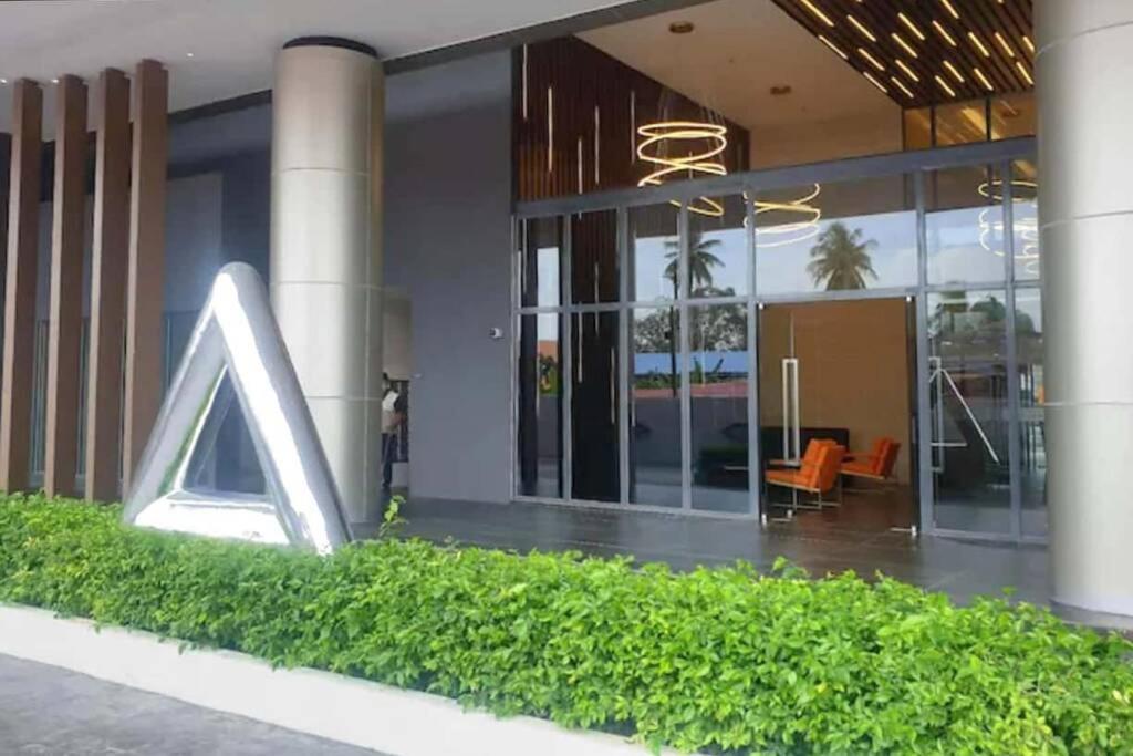 Mizrai Troika Homestay With Kota Bharu City View Екстериор снимка